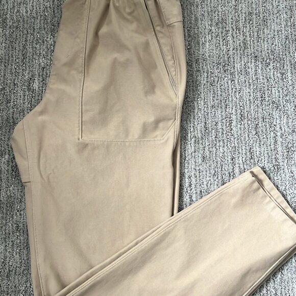 Lululemon Hiker Style Pant - Picture 1 of 5